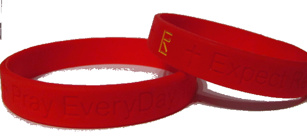 Red Pray EveryDay Signature Wristband (Set of 2)